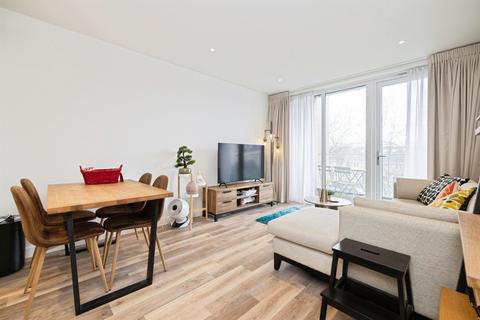 2 bedroom apartment for sale, Station Road, Borehamwood