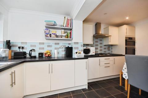 undefined, Gardeners Road, HALSTEAD