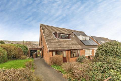 3 bedroom semi-detached house for sale, Lascelles Road, Heckmondwike