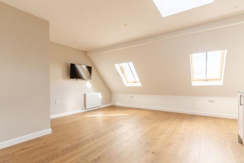 3 bedroom flat for sale, Parkside Terrace, Edinburgh EH16