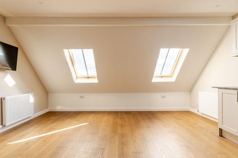 3 bedroom flat for sale, Parkside Terrace, Edinburgh EH16