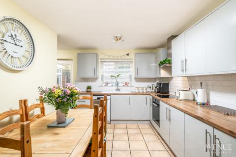 undefined, Ebbw Vale Road, Irthlingborough, NN9 5YB
