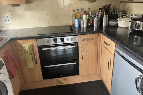 undefined, Nutfield Close, Carshalton, SM5