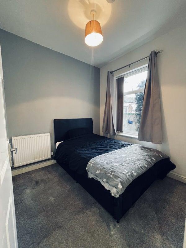 Bedroom.jpg