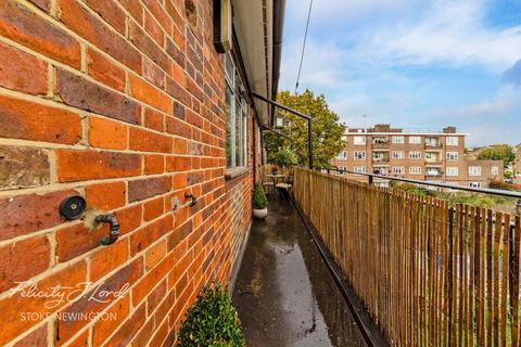 1 bedroom flat for sale, Albion Road, London N16