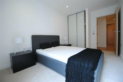 1 bedroom apartment to rent, Waterhouse Apartments, Saffron Central Square, Croydon, CR0