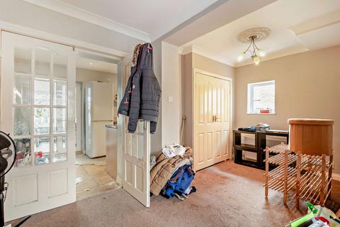 undefined, Highfield Close, Leeds, LS12