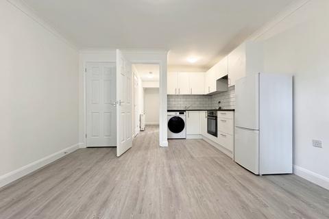 undefined, Queens Road, Slough SL1