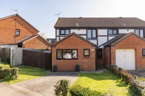 undefined, Redgrave Drive, Crawley RH10