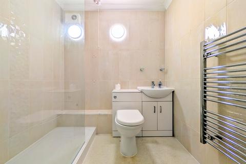 2 bedroom flat for sale, Heene Road, Worthing