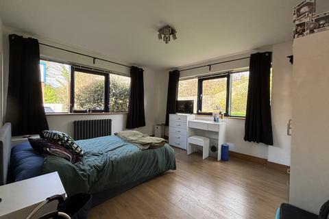 undefined, The Hamptons, Ashford Road, Fordingbridge, Hampshire, SP6