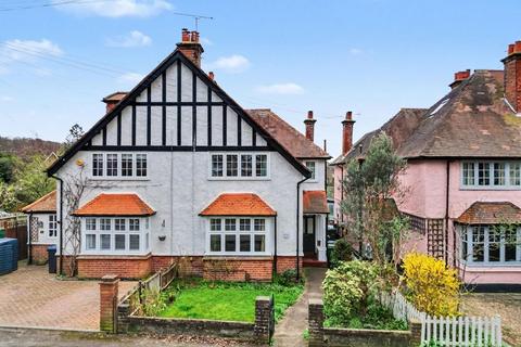 3 bedroom semi-detached house for sale, Vale Road, Claygate, KT10