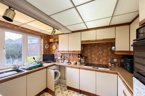 undefined, Kensington Gardens, Billericay