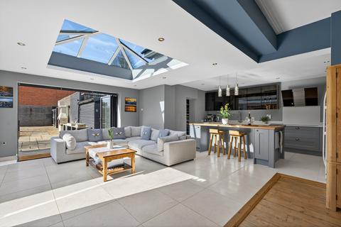undefined, Oxford Road Banbury, Oxfordshire, OX16 9AW