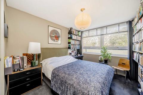 undefined, Howson Terrace, Richmond TW10