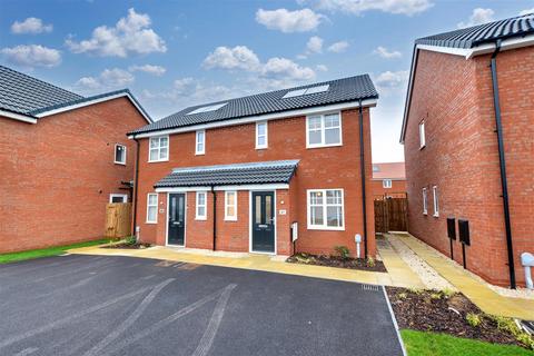 undefined, Goshawk Close, Calverton, Nottingham, NG14 6SP