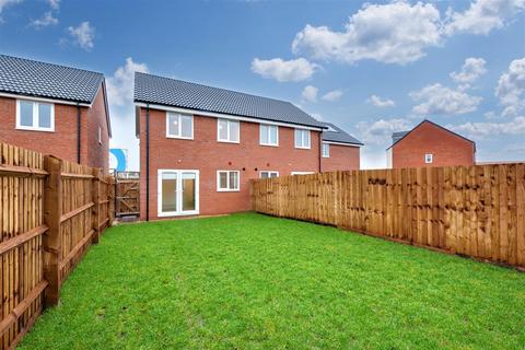 undefined, Goshawk Close, Calverton, Nottingham, NG14 6SP