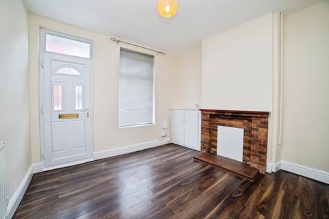 2 bedroom terraced house for sale, Gedling Street, Mansfield, Nottinghamshire, NG18