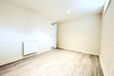 undefined, 27 Station Road, Kettering, NN15
