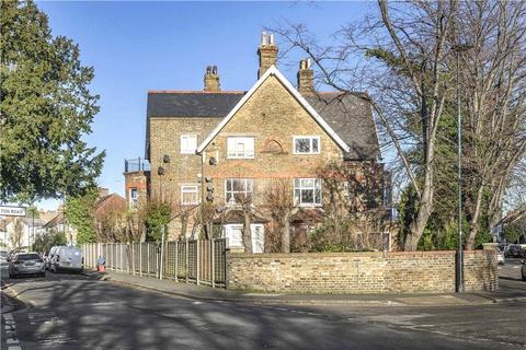 undefined, Inwood Road, Hounslow, TW3