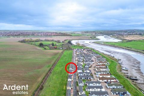 undefined, Hayes Chase, Battlesbridge
