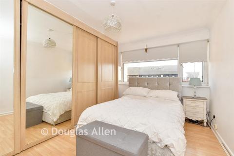 undefined, West Malling Way, Hornchurch RM12