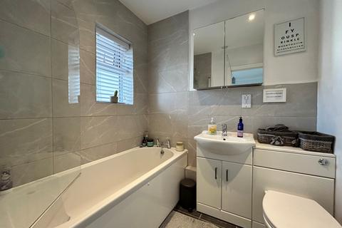 undefined, Queensway, Didcot, OX11