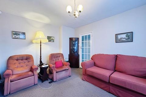 3 bedroom end of terrace house for sale, Arundel Gardens, Edgware, HA8