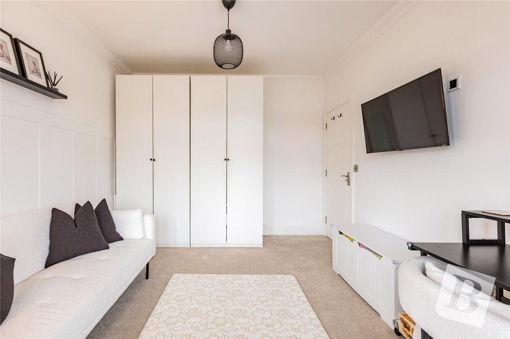 Bedroom / Living