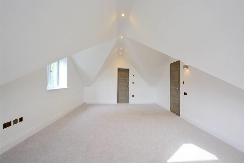 Bedroom 22.jpg