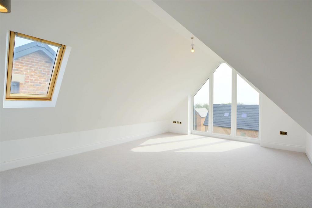 Bedroom 3 1.jpg