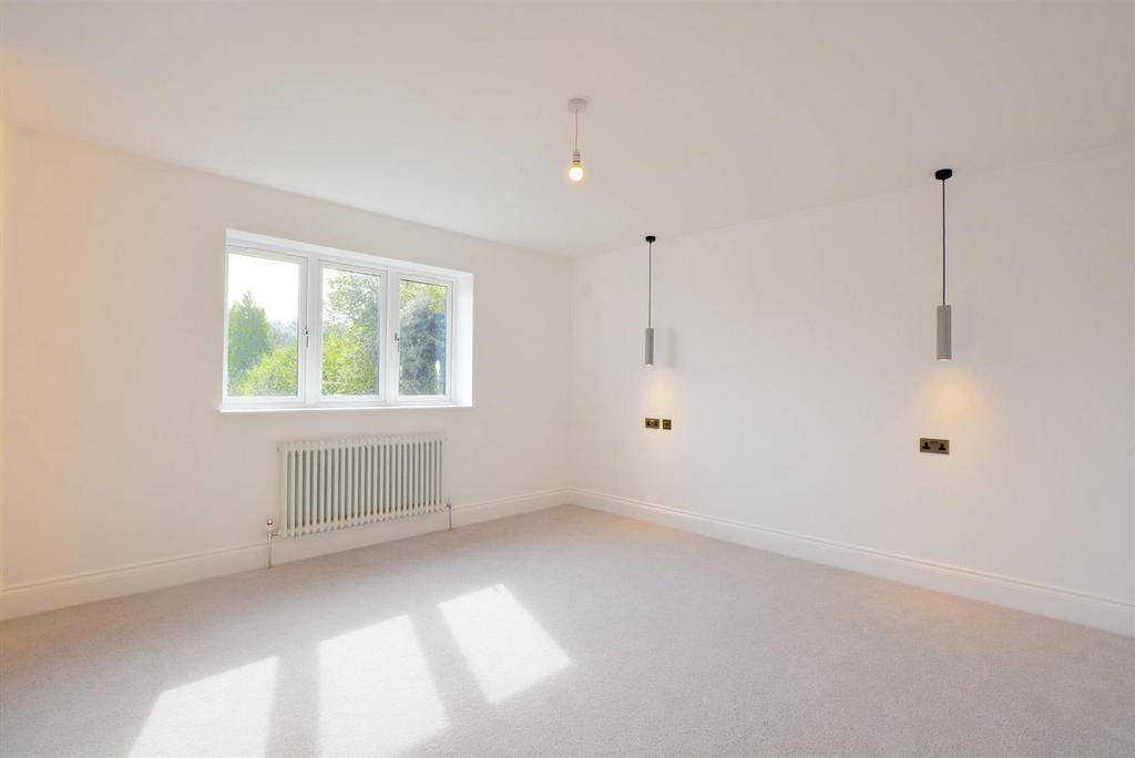 Bedroom 4 1.jpg