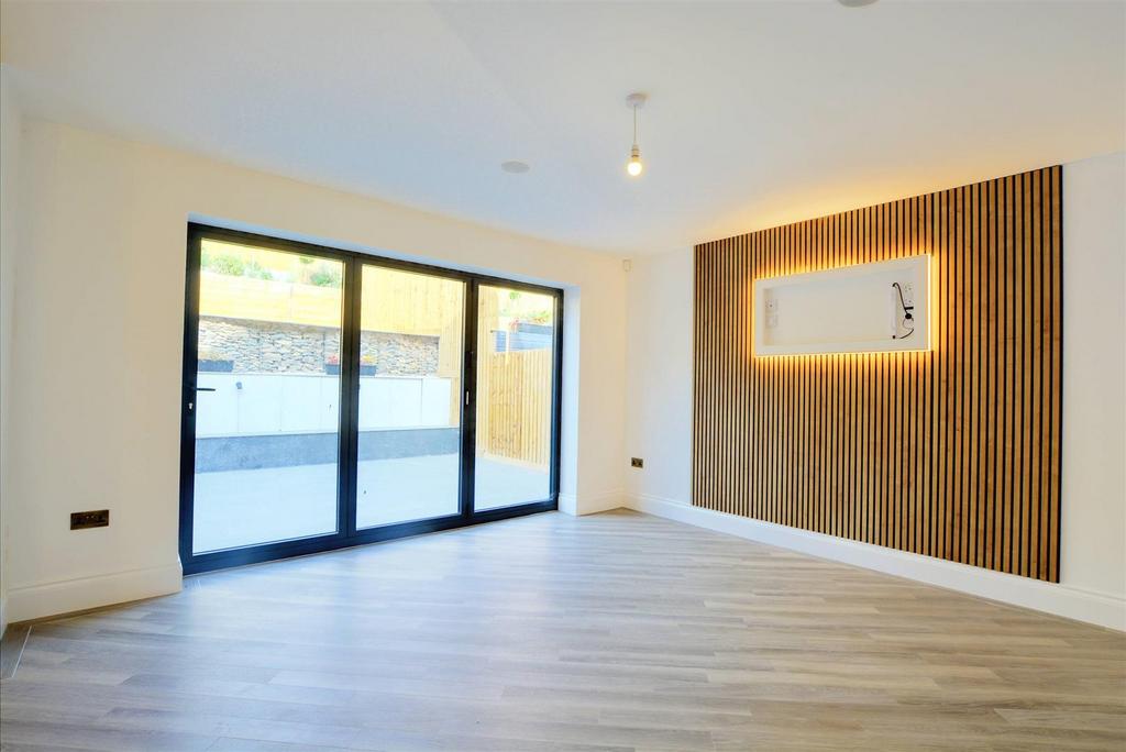 Family Room 3.jpg