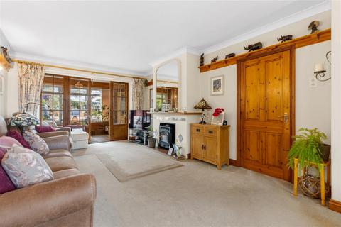 undefined, Hill Rise, Seaford