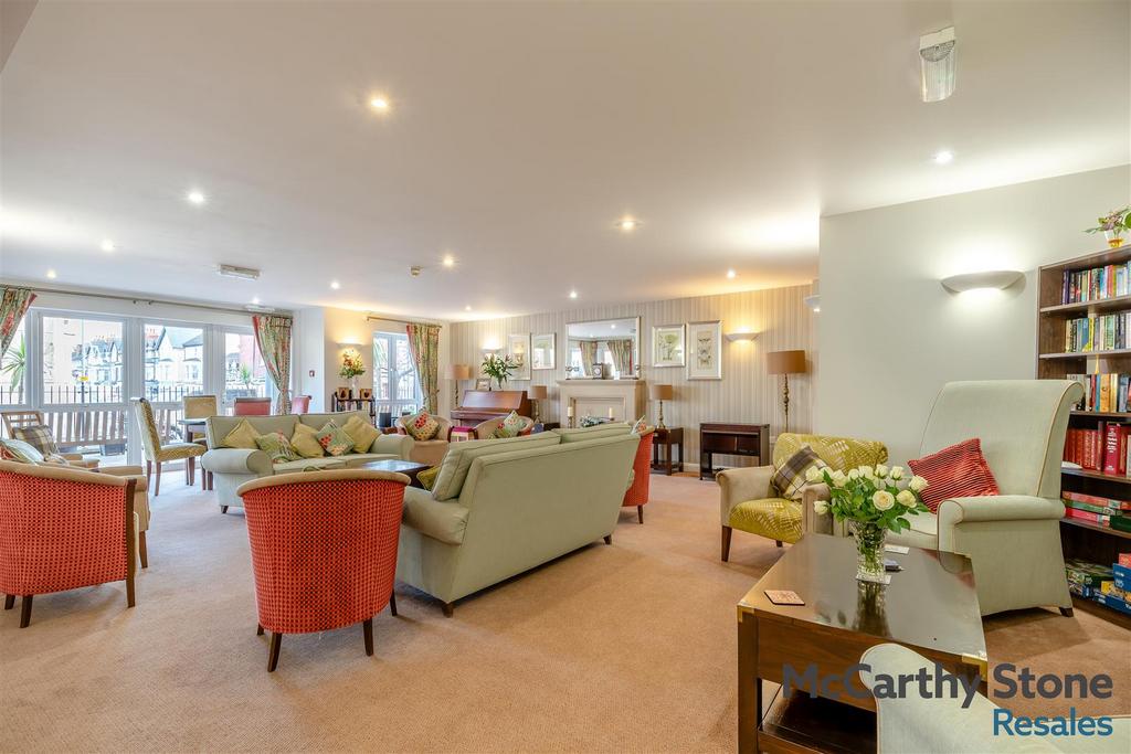 8680472-interior23.jpg