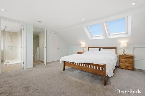 5 bedroom detached house for sale, Watermill Road, Feering, CO5