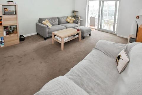 2 bedroom end of terrace house for sale, Vicary Close, Newton Abbot, Devon.
