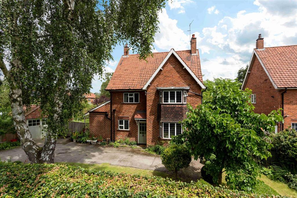 46 Shipton Road - Summer 2019