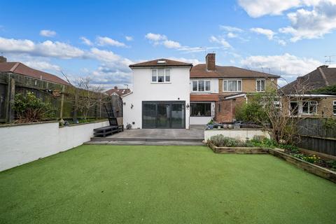 undefined, Valley Walk, Croxley Green, Rickmansworth
