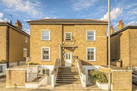 Balham Grove, London SW12
