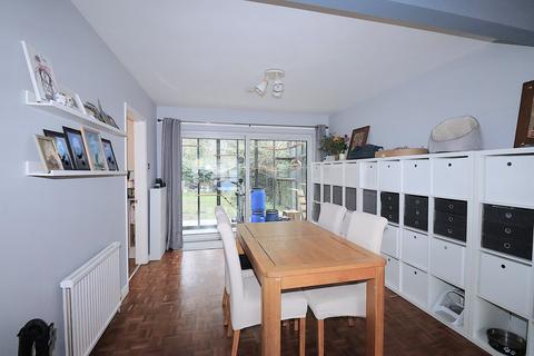 3 bedroom detached house for sale, Union Street, FARNBOROUGH GU14