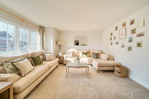undefined, Georges Yard, Tongham, Farnham, Surrey, GU10