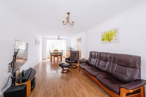 3 bedroom detached house for sale, Crispin Field, Pitstone, Leighton Buzzard