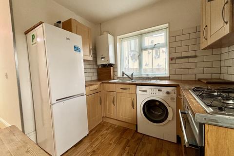 1 bedroom flat to rent, High Road Leytonstone, London, E11