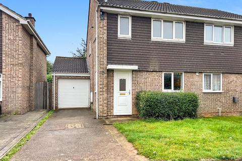 3 bedroom semi-detached house for sale - California Road, Longwell Green, Bristol