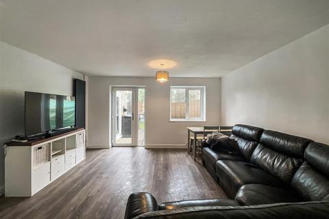 3 bedroom semi-detached house for sale, California Road, Longwell Green, Bristol
