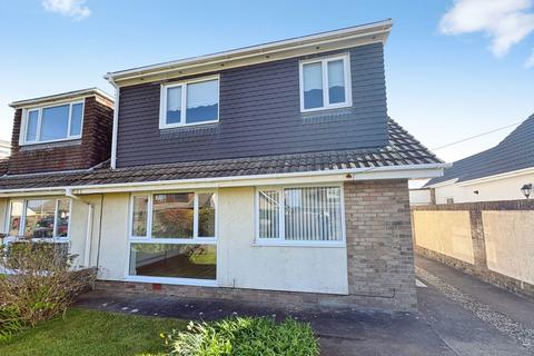 4 bedroom semi-detached house for sale - Long Acre Drive, Porthcawl CF36