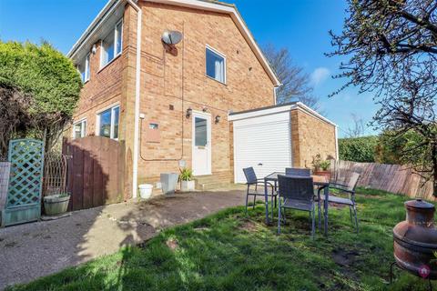 undefined, Borrowdale Close, Halfway, Sheffield, S20