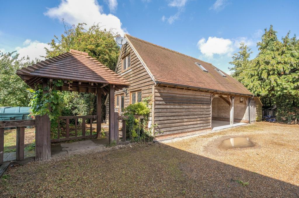 Garage/Annexe