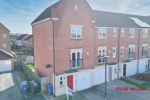 4 bedroom townhouse for sale, Knights Road, Derby, DE73